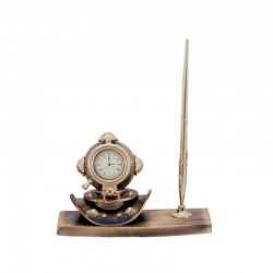 Old brass desk set, with diving helmet and watch 16x11x7cm
