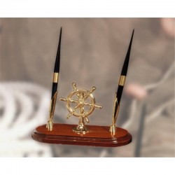 Desk with rudder wheel and double pen holder 19x11x9cm
