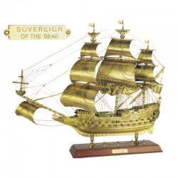 Sailboat "Sovereing of the seas" of old brass 70x51x11cm