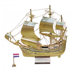 Sailboat "Prince William" of gilded brass 16x16x4cm