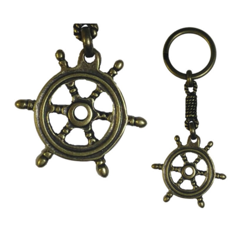 Keychain Rudder wheel, of old gilded metal