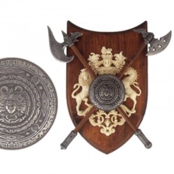 Panoplia con escudo y 2 hachas